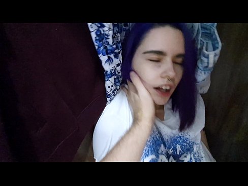 ❤️ Truvò a mo surella in l'armadiu è l'aiutò à cum ❤️ Sessu à co.assistentai.ru ❌